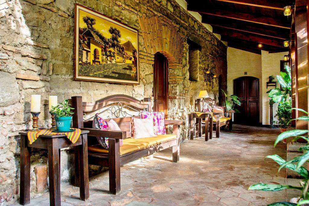 Hotel Casa Del Parque By Ahs Antigua Екстер'єр фото