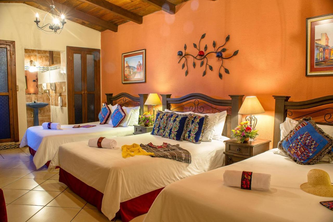 Hotel Casa Del Parque By Ahs Antigua Екстер'єр фото
