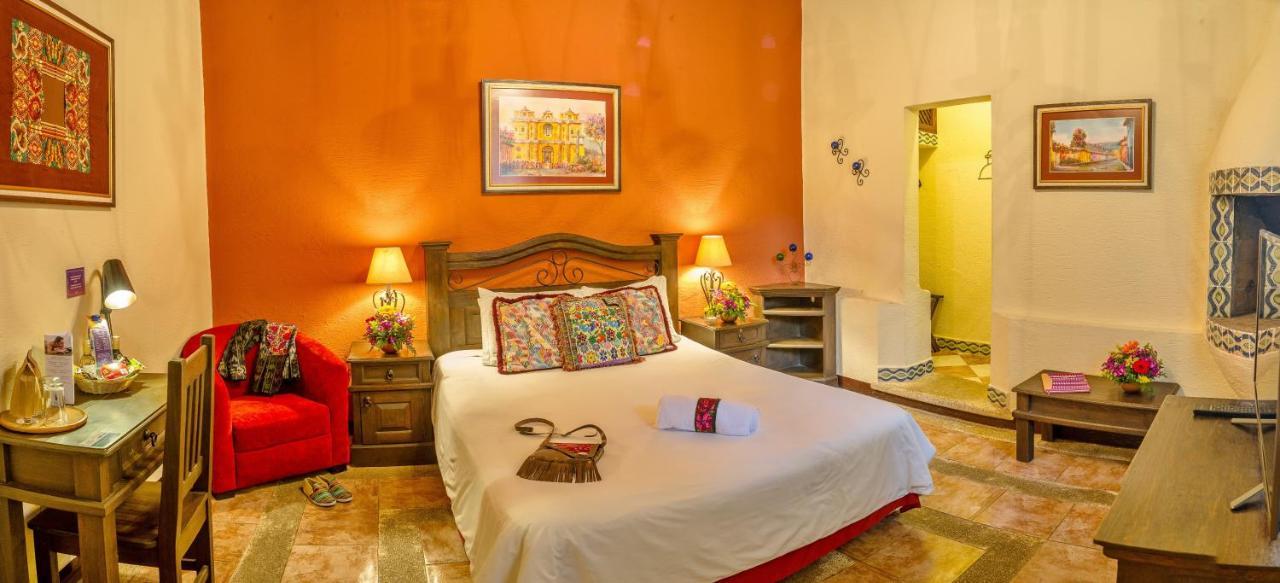 Hotel Casa Del Parque By Ahs Antigua Екстер'єр фото