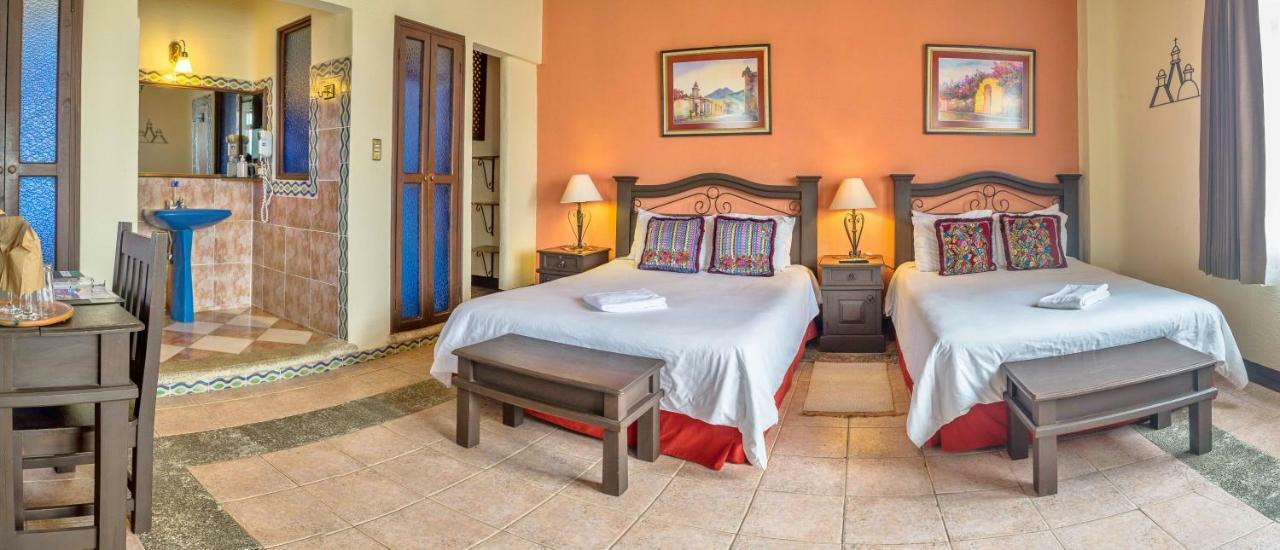Hotel Casa Del Parque By Ahs Antigua Екстер'єр фото