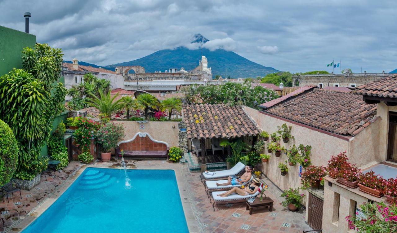 Hotel Casa Del Parque By Ahs Antigua Екстер'єр фото