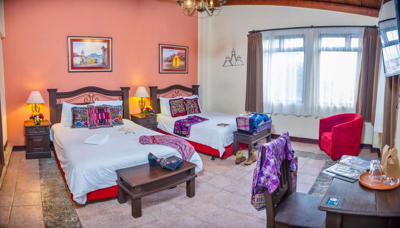 Hotel Casa Del Parque By Ahs Antigua Екстер'єр фото